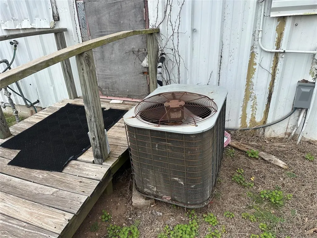 Photo 14 — 13523 NE 23rd Street, Choctaw, OK 73020
