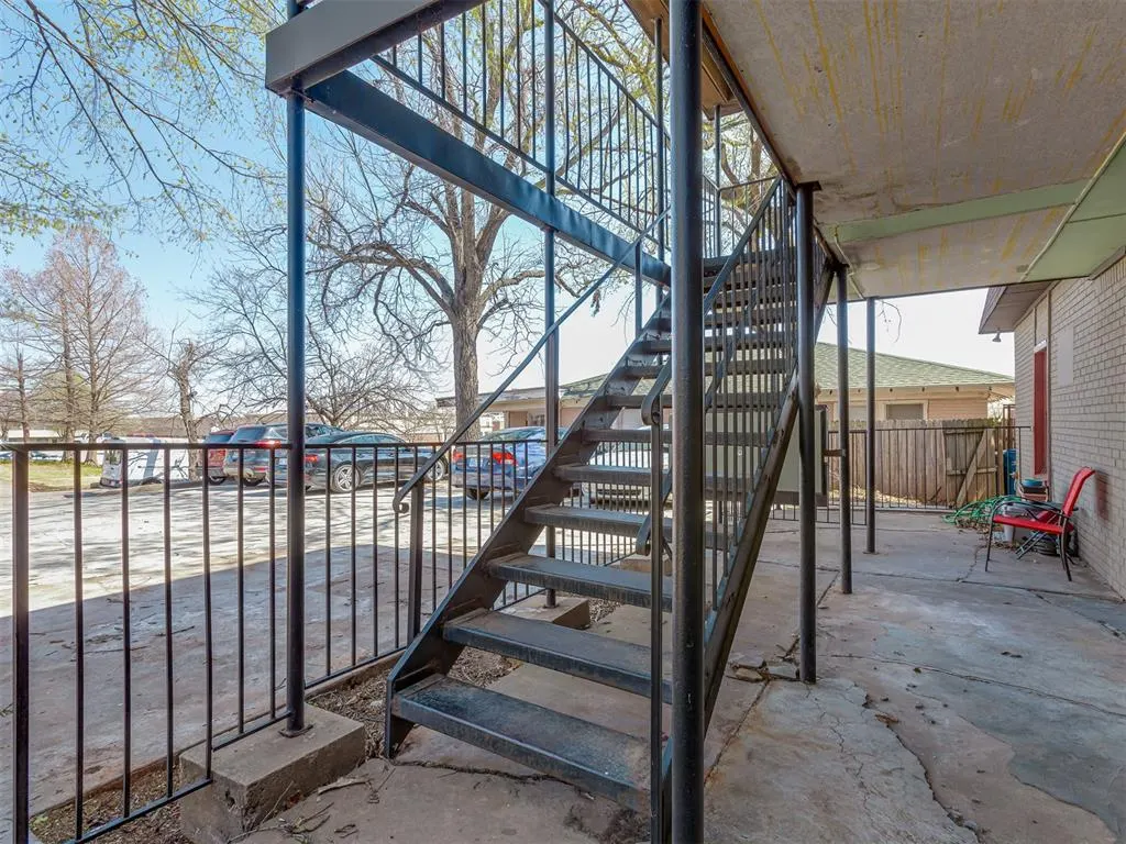 Photo 9 — 120 NW 17th Street, Oklahoma City, OK 73103