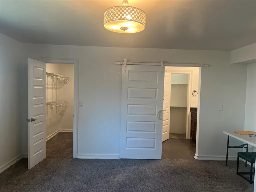 Photo 8 — 8101 Westwood Circle Street, Oklahoma City, OK 73127