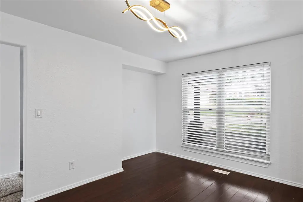Photo 31 — 8101 Westwood Circle Street, Oklahoma City, OK 73127