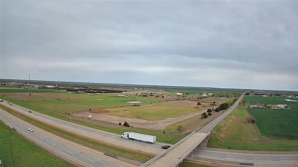 Photo 7 — 4115 S Manning Road, Canadian, OK 73036