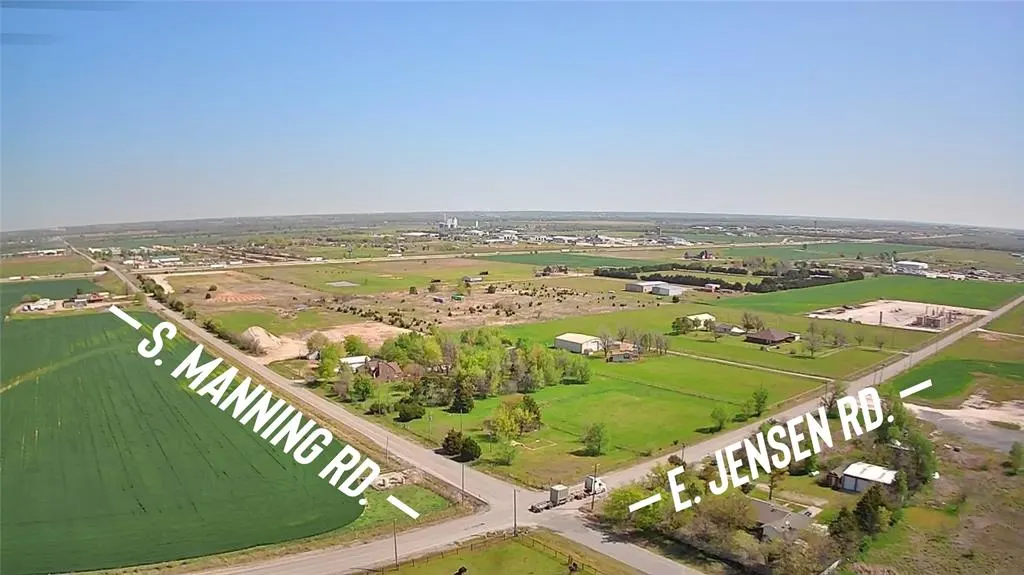 Photo 2 — 4115 S Manning Road, Canadian, OK 73036