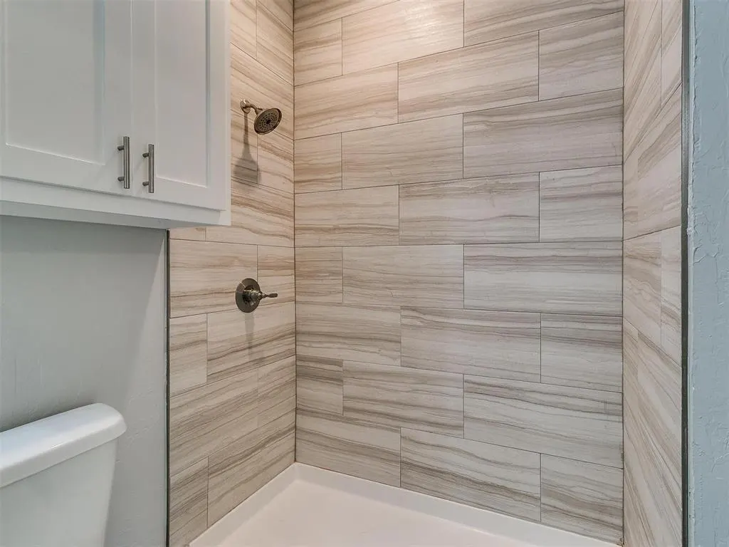 Photo 40 — 207 W Apache Street, Norman, OK 73069
