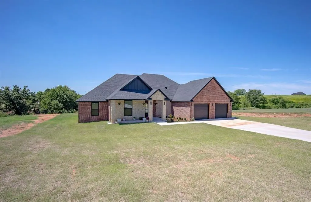 Photo 4 — 2040 County Road 1336, Blanchard, OK 73010