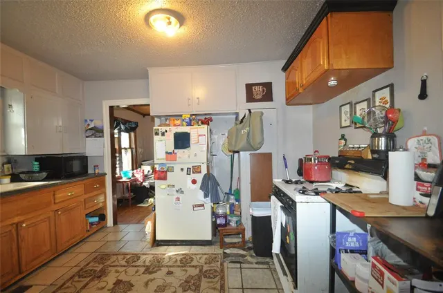 Photo 6 — 2716 NW 12th Street, Oklahoma City, OK 73107