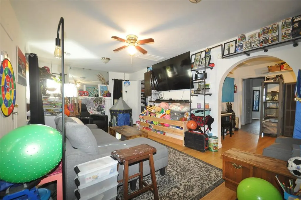 Photo 11 — 2716 NW 12th Street, Oklahoma City, OK 73107