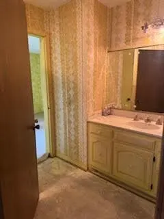 Photo 9 — 1306 W D Avenue, Elk City, OK 73644