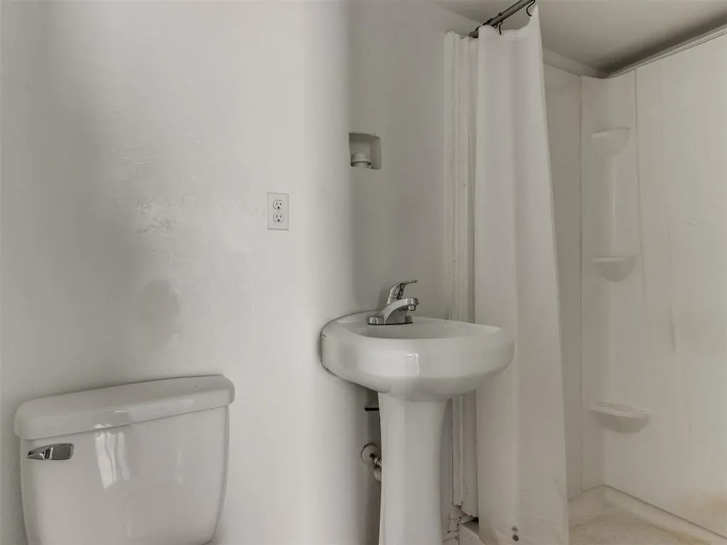 Photo 46 — 225 NW 24th Street, Oklahoma City, OK 73103