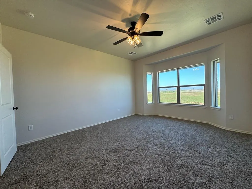 Photo 18 — 24947 Preakness Run, Cashion, OK 73016