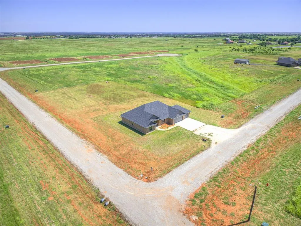 Photo 49 — 24947 Preakness Run, Cashion, OK 73016