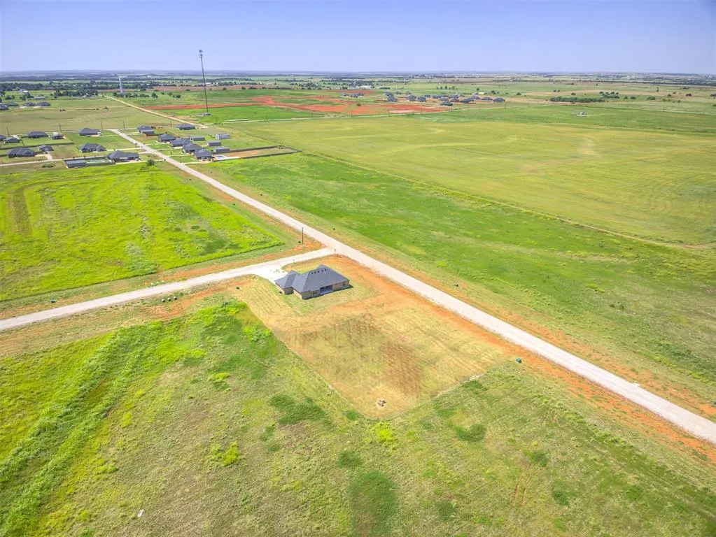 Photo 50 — 24947 Preakness Run, Cashion, OK 73016