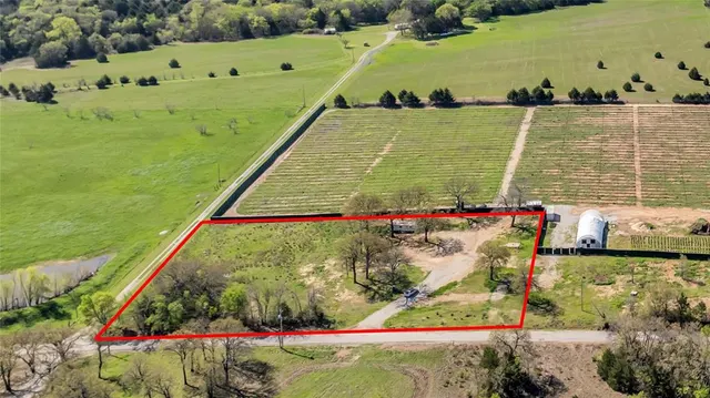 Photo 3 — 2403 Cardinal Road, Ardmore, OK 73401