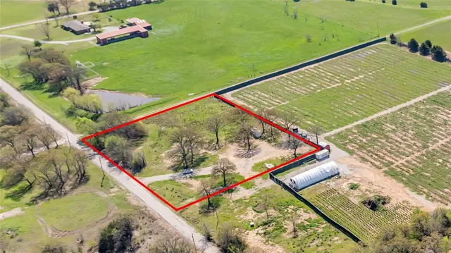 Photo 4 — 2403 Cardinal Road, Ardmore, OK 73401