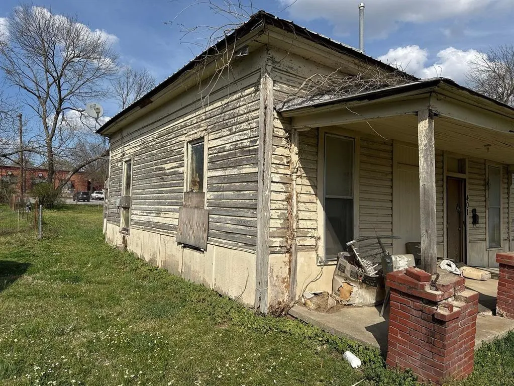 Photo 2 — 401 W Cherokee Avenue, McAlester, OK 74501