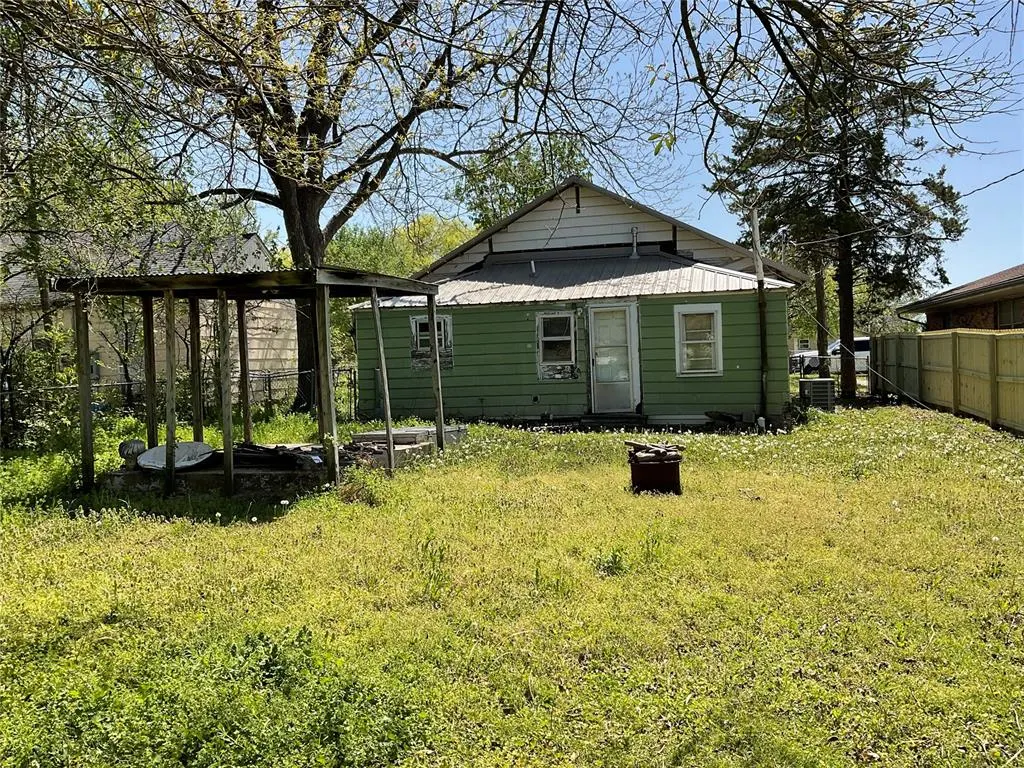 Photo 22 — 730 W 19th Street, Ada, OK 74820