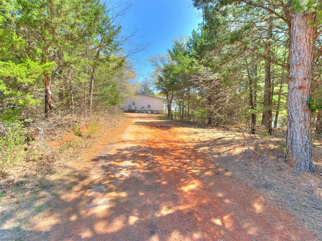 Photo 8 — 9500 Jennifer Drive, Oklahoma City, OK 73165
