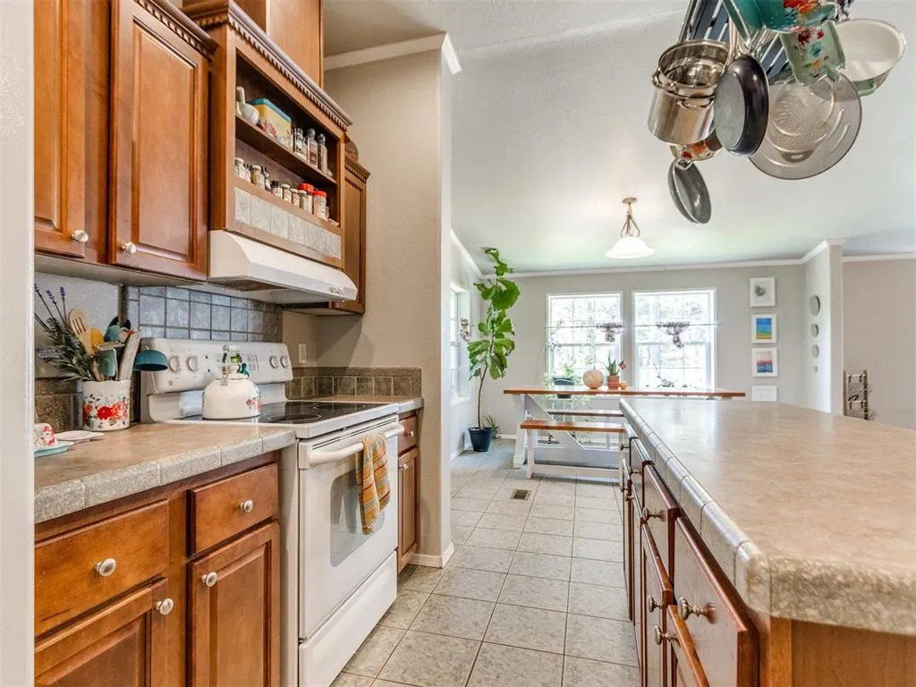 Photo 21 — 9500 Jennifer Drive, Oklahoma City, OK 73165