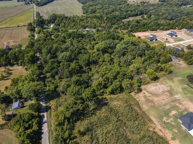 Photo 3 — 37614 W MacArthur Street, Shawnee, OK 74804