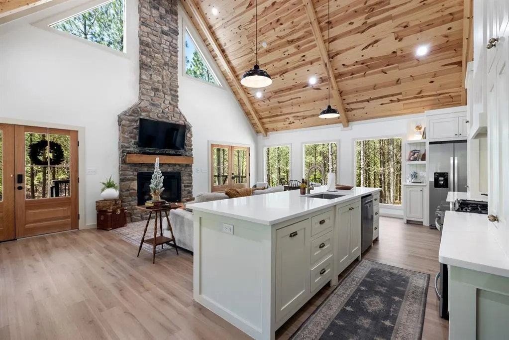 Photo 3 — 157 Red Fern Trail, Broken Bow, OK 74728