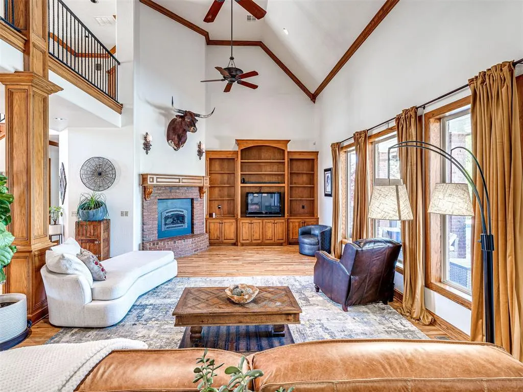 Photo 16 — 2109 Kingswood Circle, Oklahoma City, OK 73170