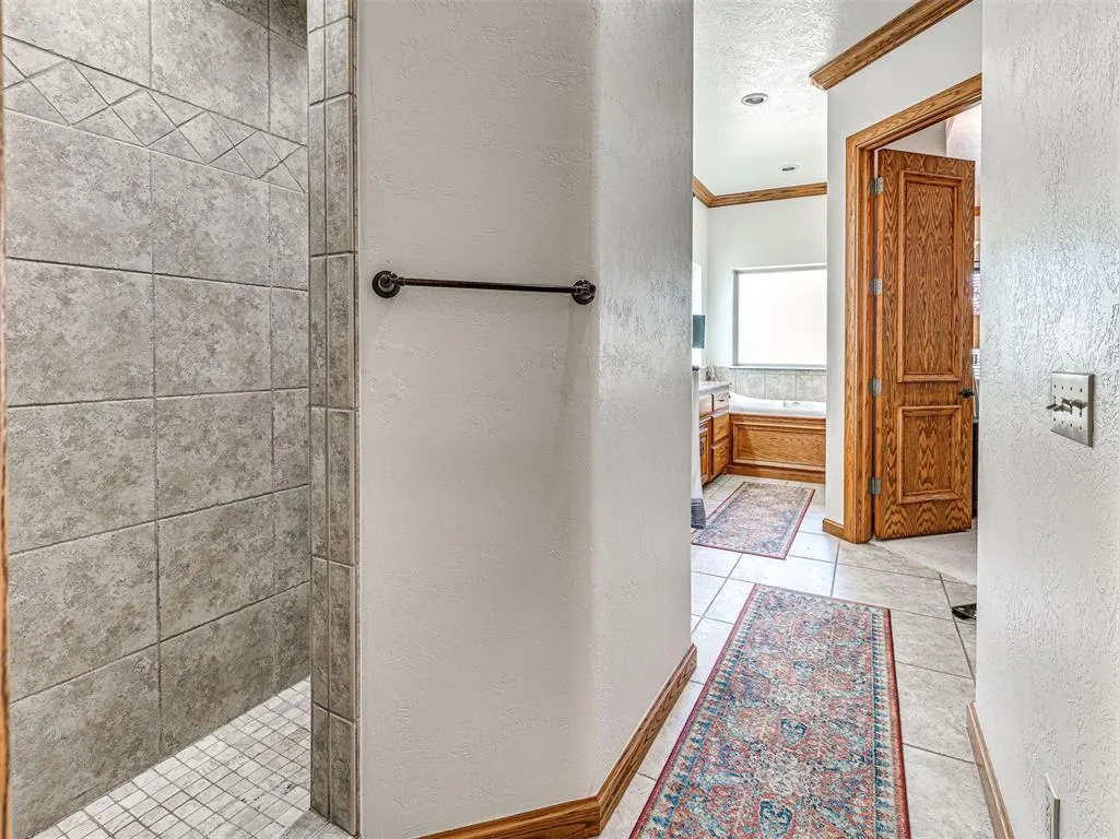 Photo 28 — 2109 Kingswood Circle, Oklahoma City, OK 73170