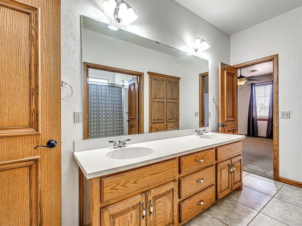 Photo 44 — 2109 Kingswood Circle, Oklahoma City, OK 73170
