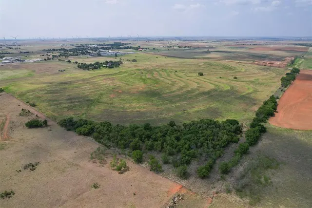 Front exterior — 17 Lawter Road, Weatherford, OK 73096
