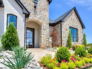 Sold home at 14813 St Pierre Drive