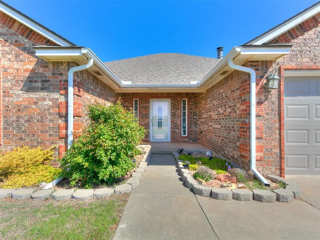 Photo 6 — 2165 County Road 1226 Road, Tuttle, OK 73089