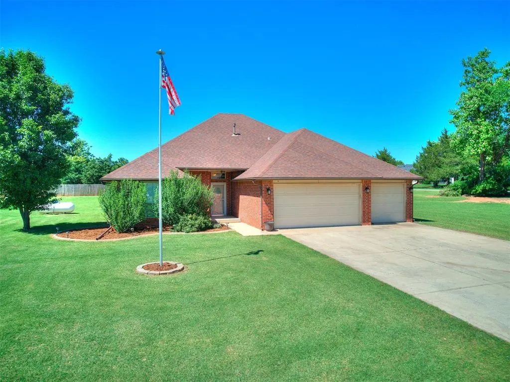Photo 6 — 2454 County Road 1198, Blanchard, OK 73010