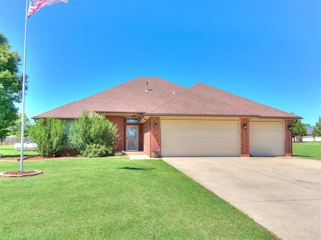 Photo 7 — 2454 County Road 1198, Blanchard, OK 73010