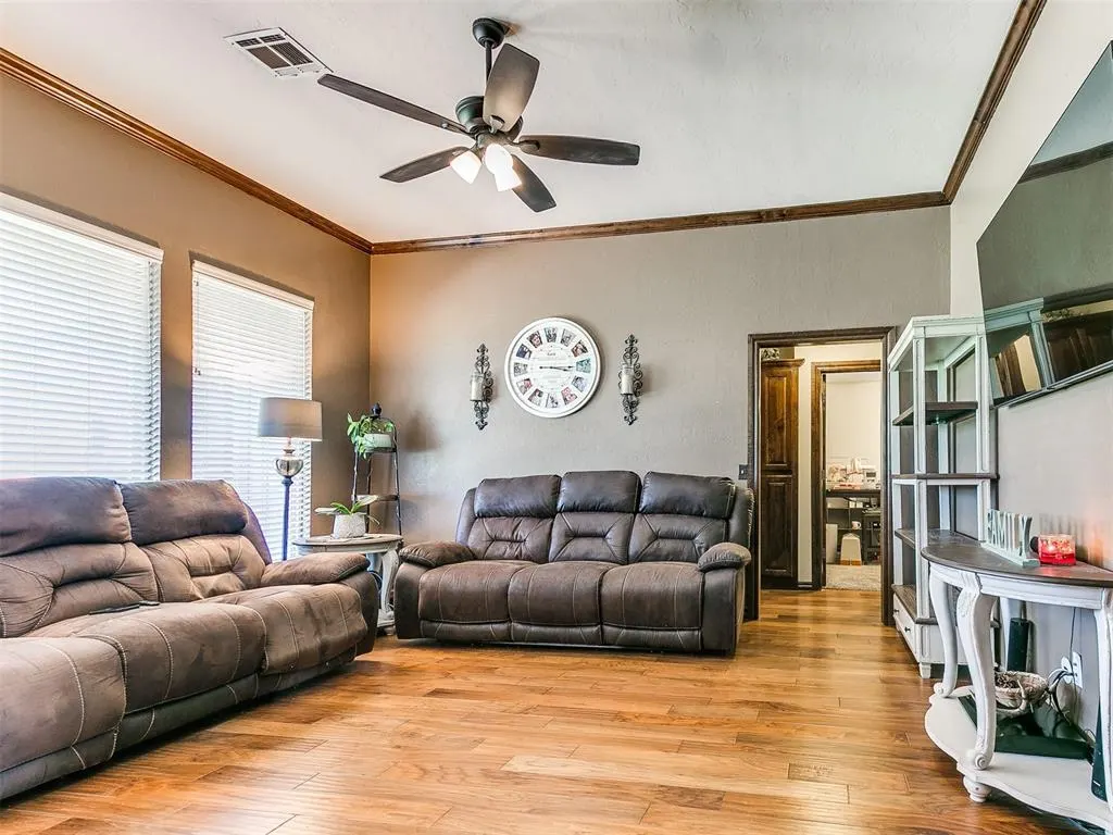 Photo 10 — 2454 County Road 1198, Blanchard, OK 73010