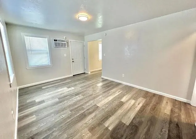 Photo 7 — 3100 S Dumas Lane, Oklahoma City, OK 73119