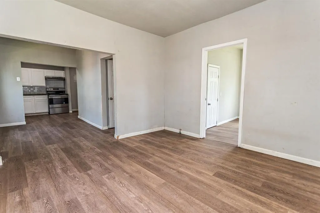 Photo 4 — 303 N Cleveland Street, Shawnee, OK 74801