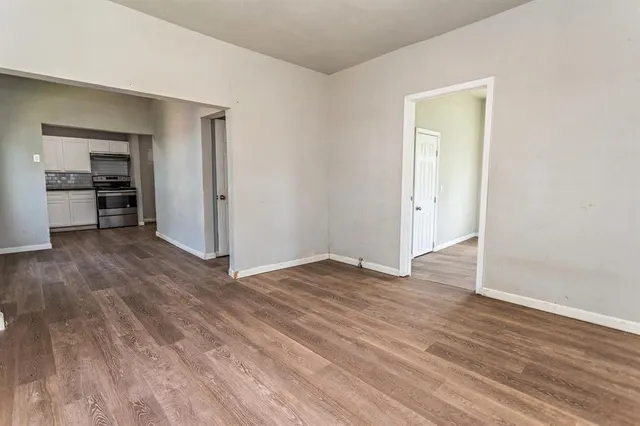 Photo 4 — 303 N Cleveland Street, Shawnee, OK 74801