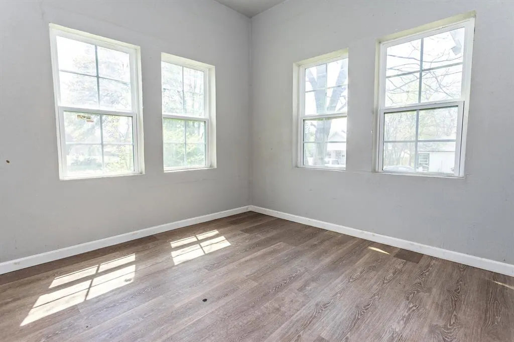 Photo 6 — 303 N Cleveland Street, Shawnee, OK 74801