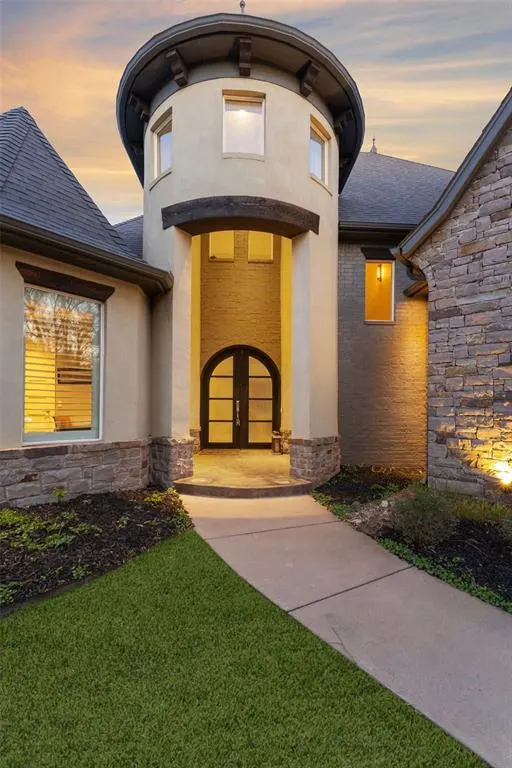Photo 4 — 9000 Paseo Del Vita, Oklahoma City, OK 73131