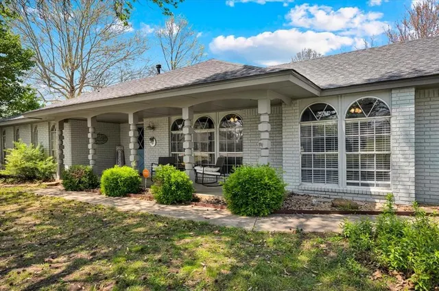 Photo 3 — 2315 Grisso Drive, Seminole, OK 74868