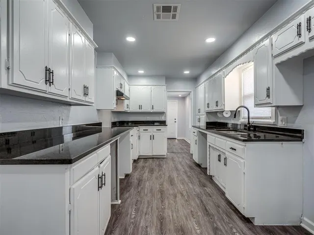 Photo 7 — 1503 Foster Avenue, Seminole, OK 74868