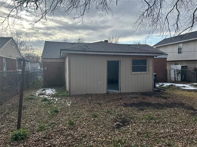 Photo 7 — 1157 E Bellevidere Drive, Oklahoma City, OK 73117