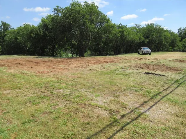 Photo 5 — 319323 SE 4th Street, Moore, OK 73160
