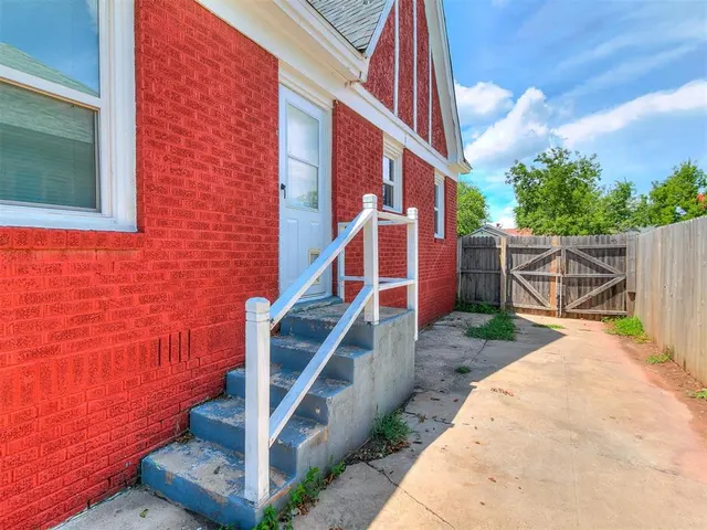 Photo 3 — 2240 NW 13th Street, Oklahoma City, OK 73107