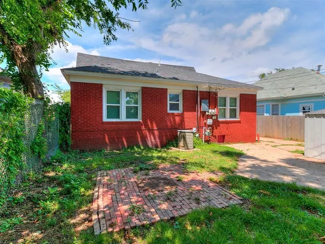 Photo 4 — 2240 NW 13th Street, Oklahoma City, OK 73107