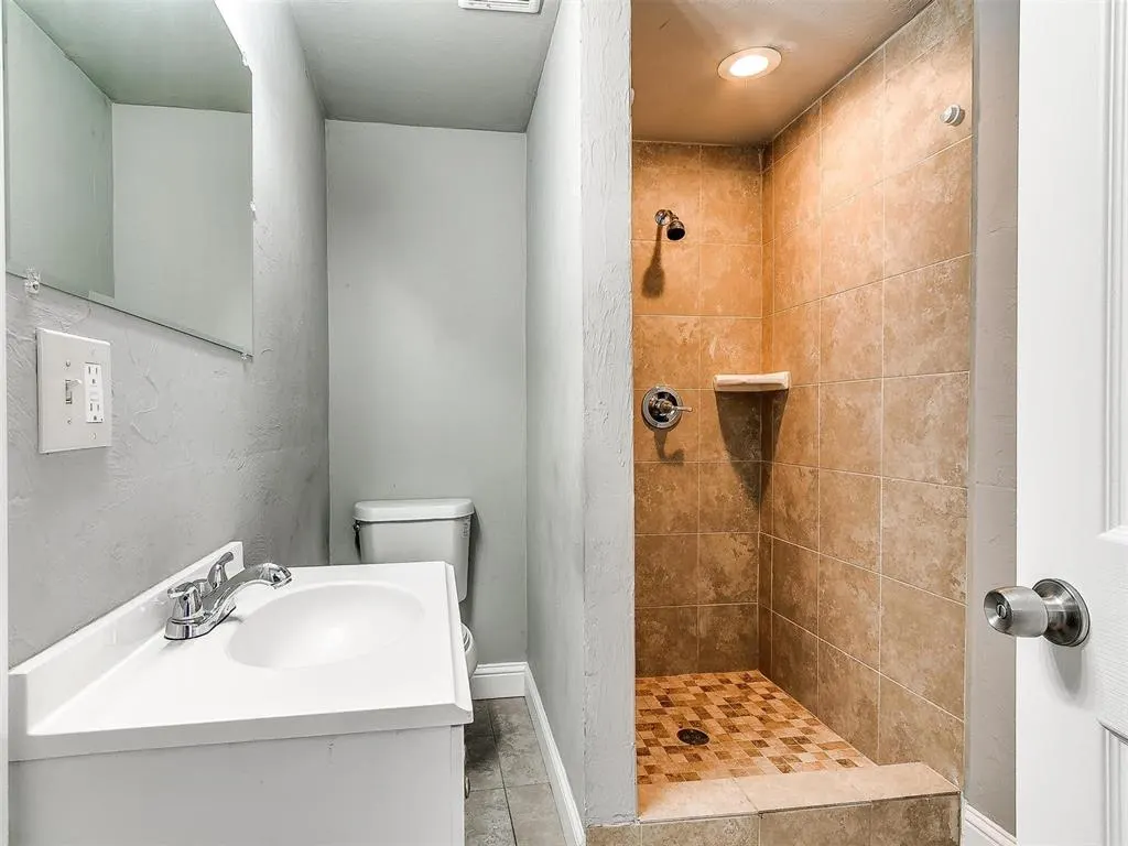 Photo 47 — 2240 NW 13th Street, Oklahoma City, OK 73107