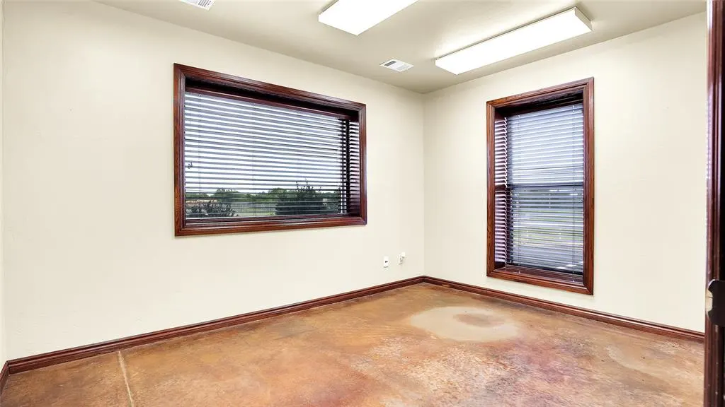 Photo 12 — 2301 S Highway 77, Pauls Valley, OK 73075