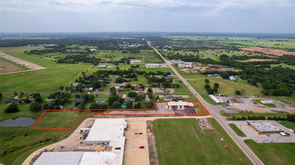 Photo 37 — 2301 S Highway 77, Pauls Valley, OK 73075