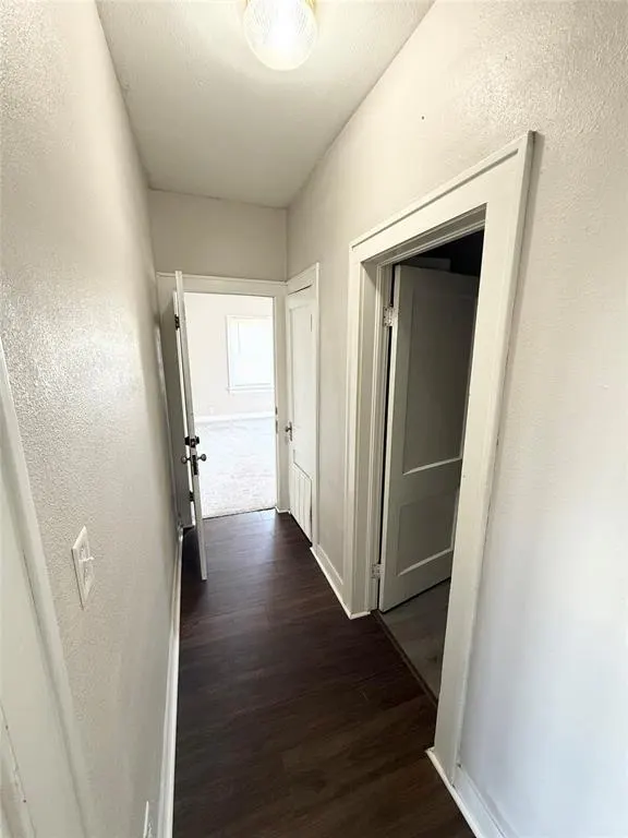 Photo 13 — 408 N Lee Street, Altus, OK 73521