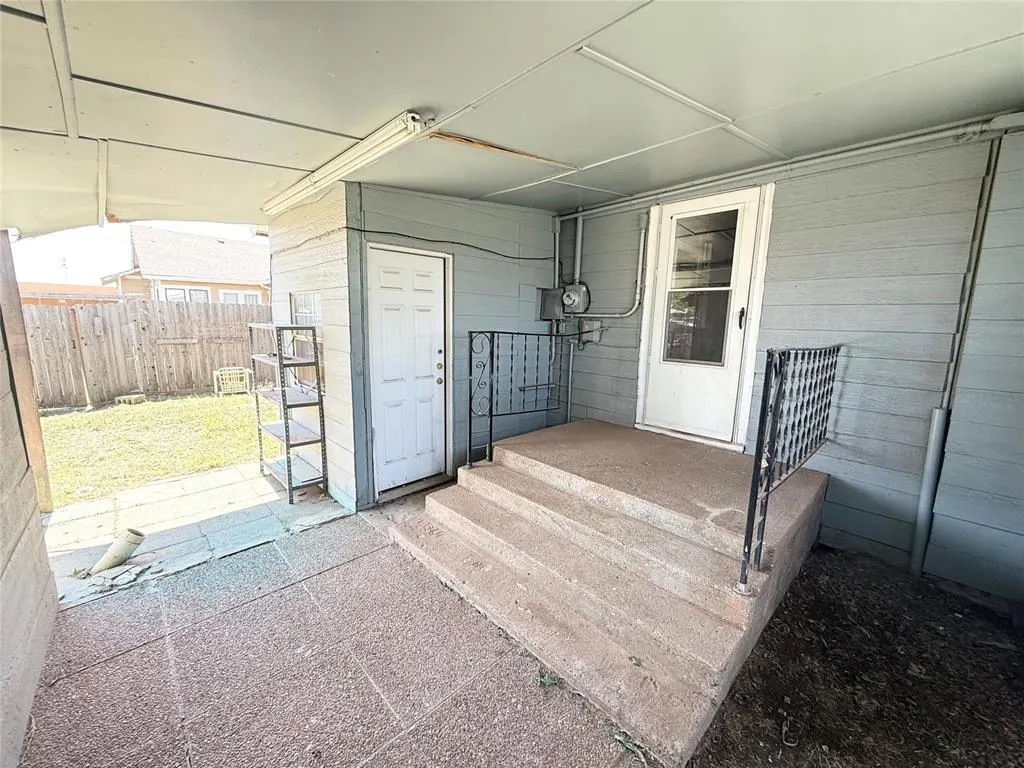 Photo 17 — 408 N Lee Street, Altus, OK 73521