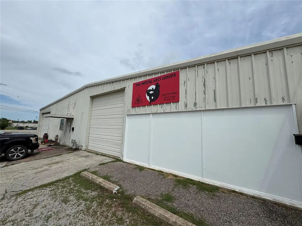 Photo 4 — 1515 N Tucker Avenue, Shawnee, OK 74801