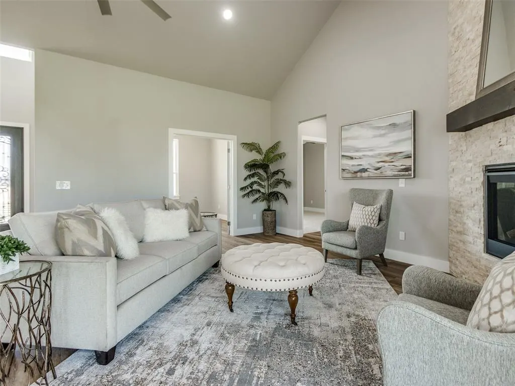 Photo 4 — 9535 Monterey Drive, Edmond, OK 73025